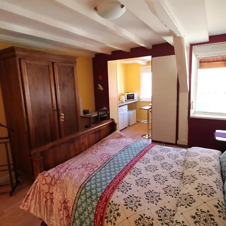 La Aux Hirondelles 3*