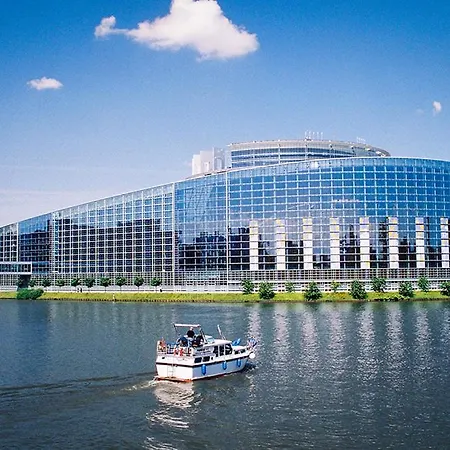 La Aux Hirondelles Alojamento de Acomodação e Pequeno-almoço