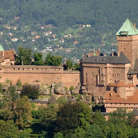 Alojamento de Acomodação e Pequeno-almoço La Aux Hirondelles 3*