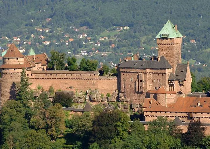 ベッド・アンド・ブレックファスト La Aux Hirondelles 3*