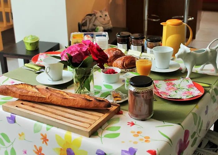 La Aux Hirondelles ベッド・アンド・ブレックファスト 3*